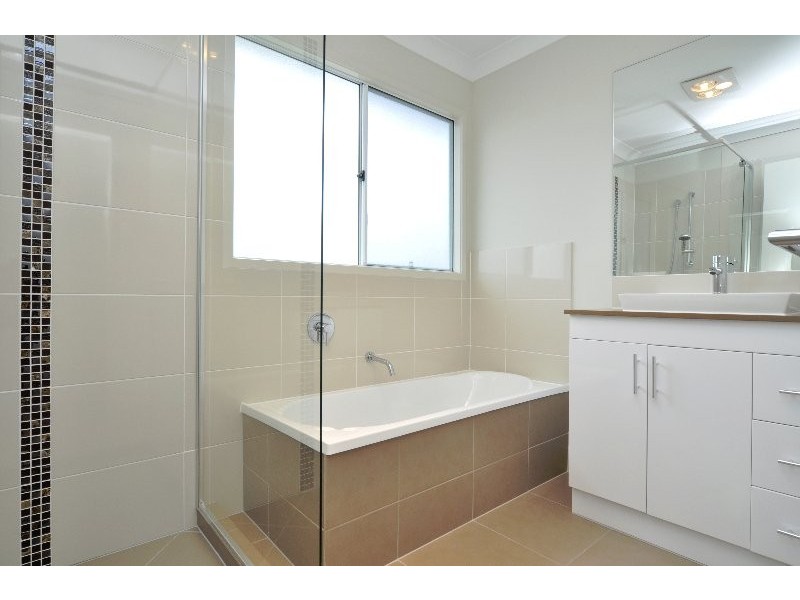 13 Cumulus Circuit, Coomera QLD 4209