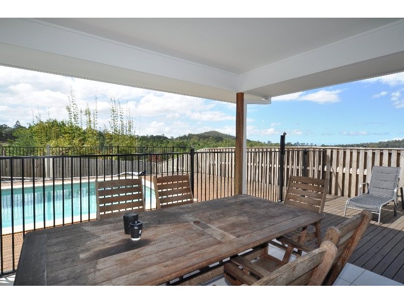 40 Felling Drive, Maudsland QLD 4210