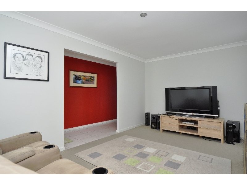 40 Felling Drive, Maudsland QLD 4210