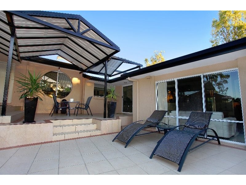 44 Clarence Drive, Helensvale QLD 4212