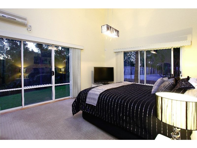 44 Clarence Drive, Helensvale QLD 4212