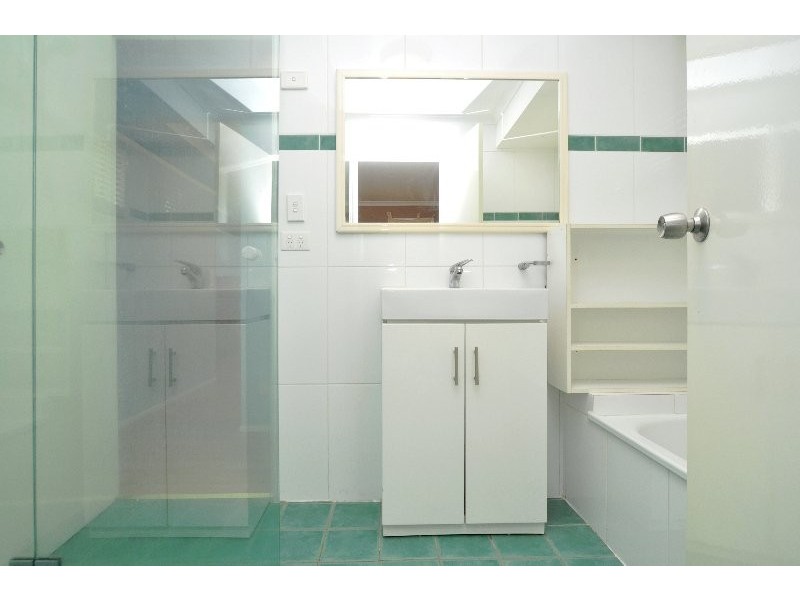 49 Village Way, Oxenford QLD 4210