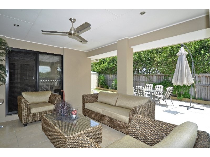 1 Oceanis Drive, Oxenford QLD 4210