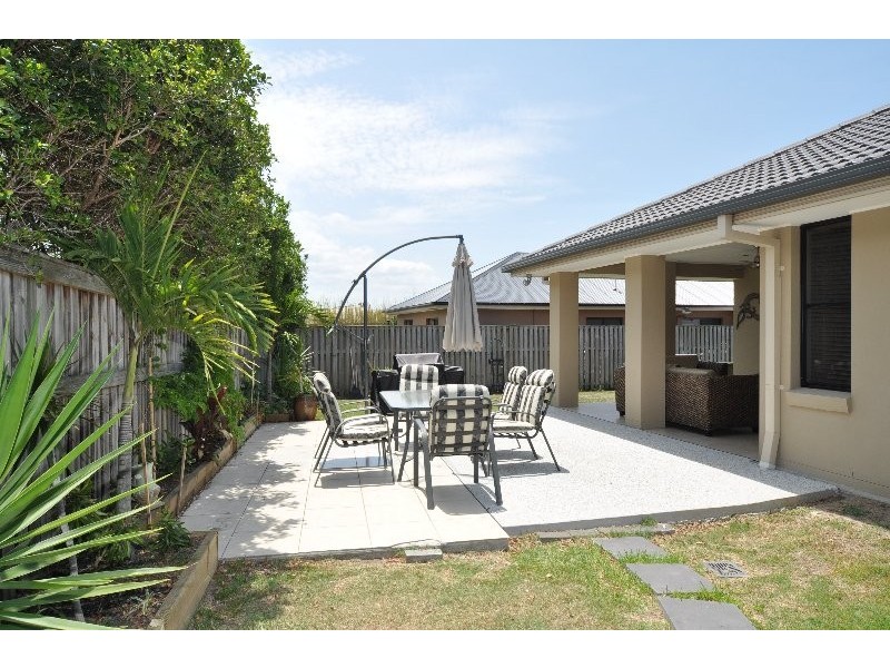 1 Oceanis Drive, Oxenford QLD 4210