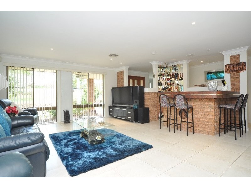 6 Myall Court, Oxenford QLD 4210