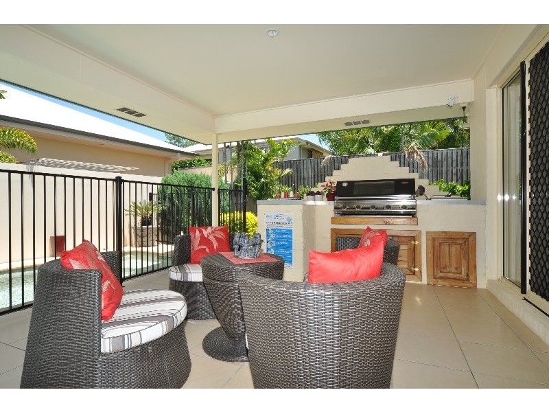 9 Ballyhoo Lane, Coomera Waters QLD 4209