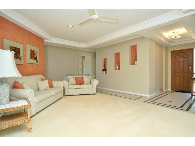 10 Waverley Park Close, Oxenford QLD 4210