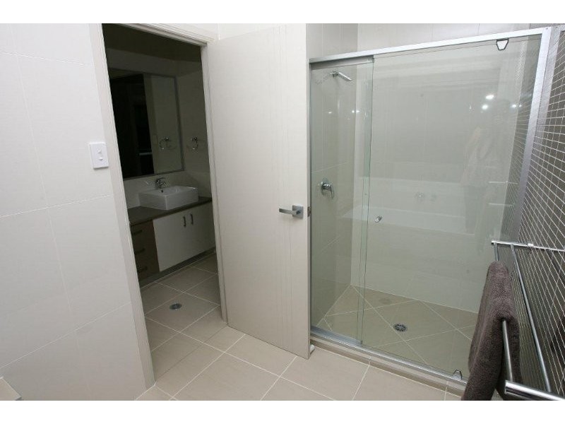 26 Coomerong Crescent, Upper Coomera QLD 4209