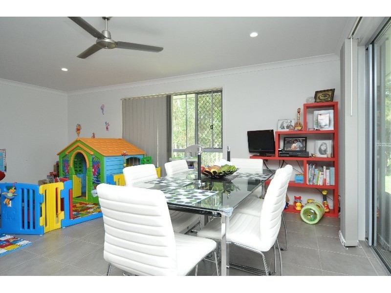 65/19 SANTA BARBARA ROAD, Hope Island QLD 4212