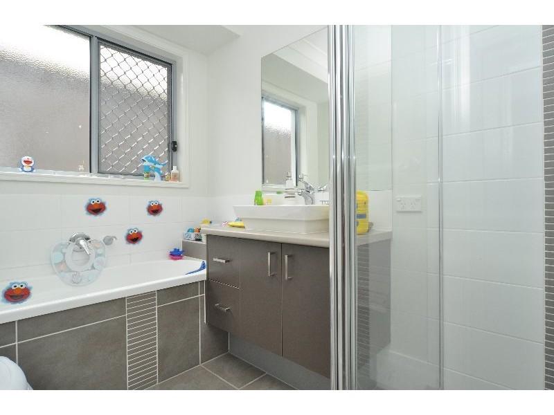 65/19 SANTA BARBARA ROAD, Hope Island QLD 4212