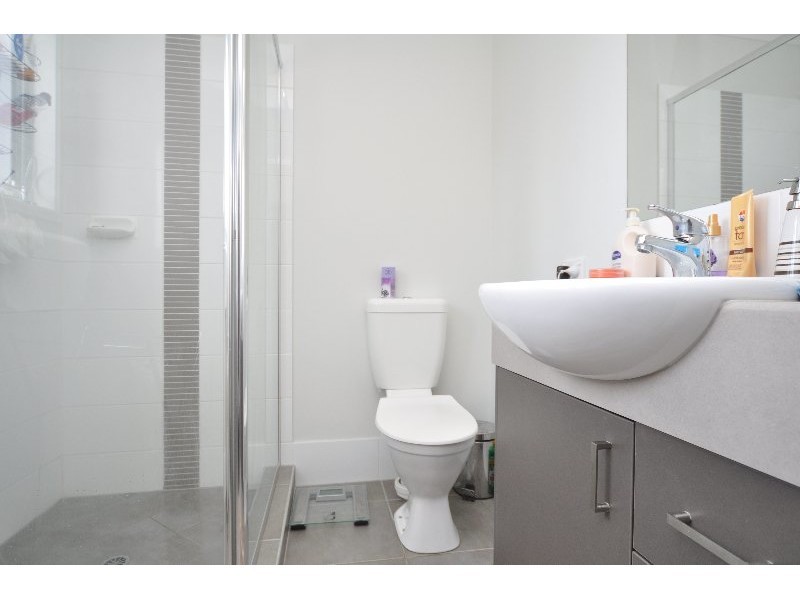 65/19 SANTA BARBARA ROAD, Hope Island QLD 4212