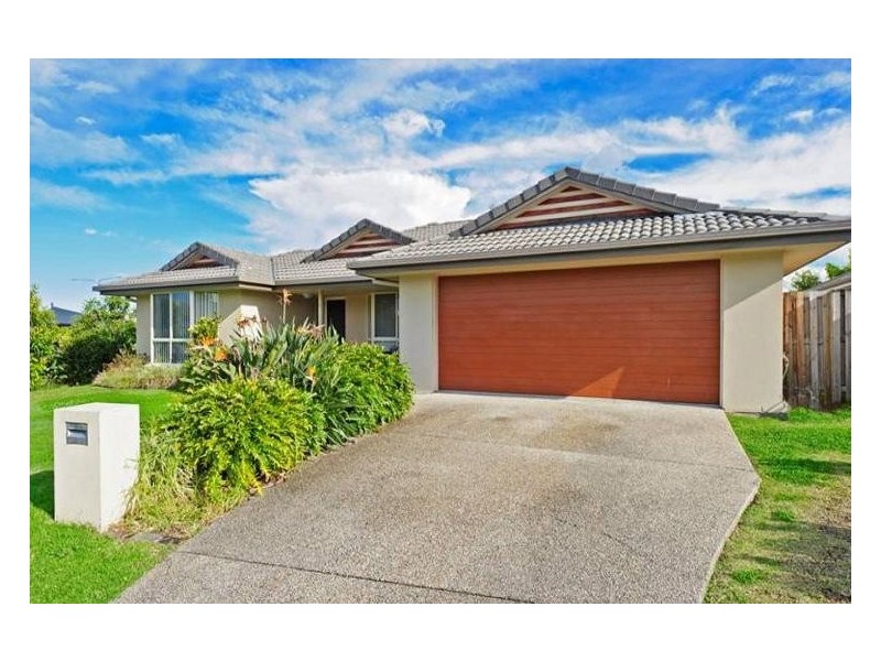 2 Xavier Place, Oxenford QLD 4210