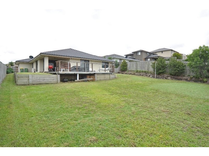 11 Buchanan Circuit, Oxenford QLD 4210