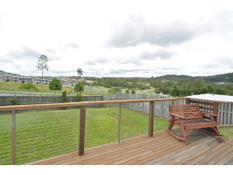 11 Buchanan Circuit, Oxenford QLD 4210