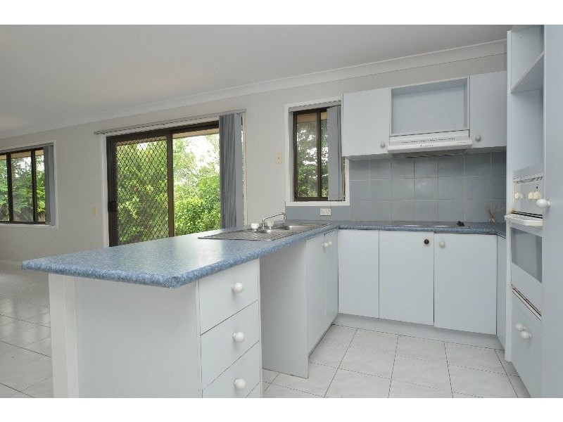 5 Jane Lane, Oxenford QLD 4210