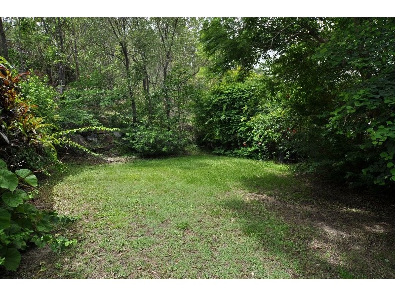 5 Jane Lane, Oxenford QLD 4210