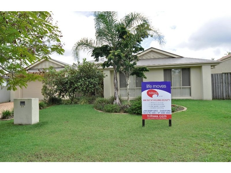 24 Essen Place, Oxenford QLD 4210