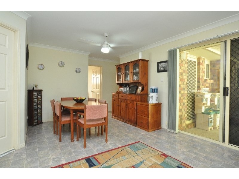 23 Pinemount Crescent, Oxenford QLD 4210