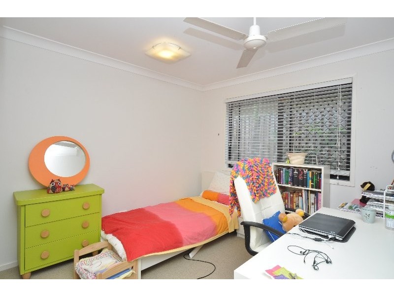 3 Inman Court, Pacific Pines QLD 4211