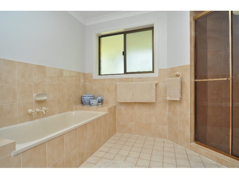 56 Clarence Drive, Helensvale QLD 4212