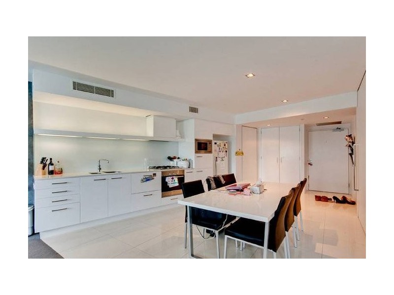 307/9 Hamilton Avenue, Surfers Paradise QLD 4217