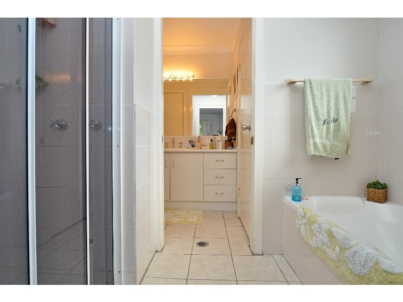 3 Iowa Court, Oxenford QLD 4210