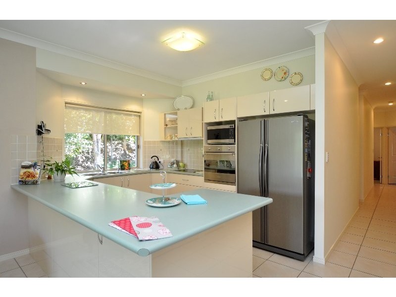 11 Nathanvale Drive, Mount Nathan QLD 4211