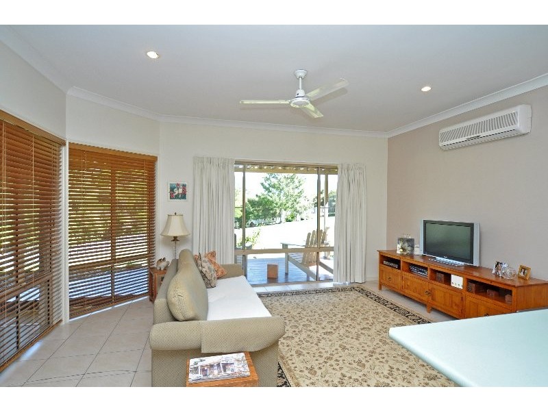 11 Nathanvale Drive, Mount Nathan QLD 4211