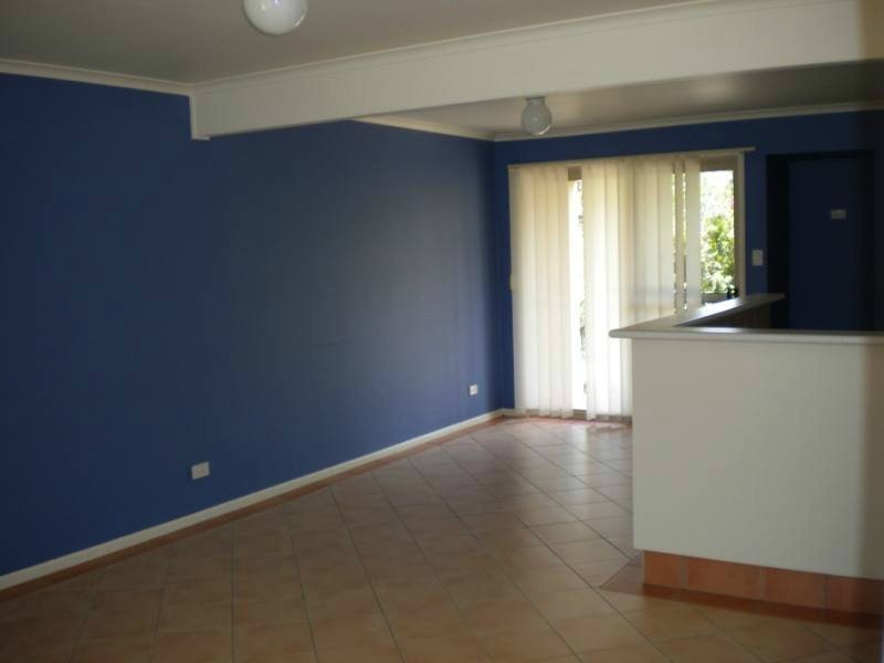 18/63 Olsen  Ave, Labrador QLD 4215