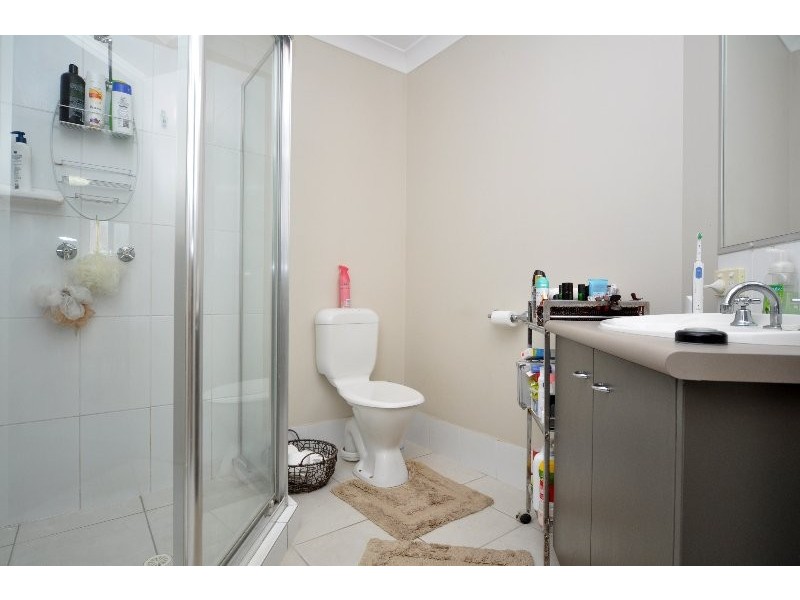 2/9 Filbert Street, Upper Coomera QLD 4209