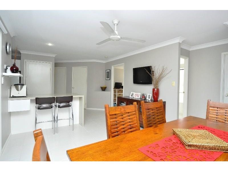 1 Harwood Place, Maudsland QLD 4210