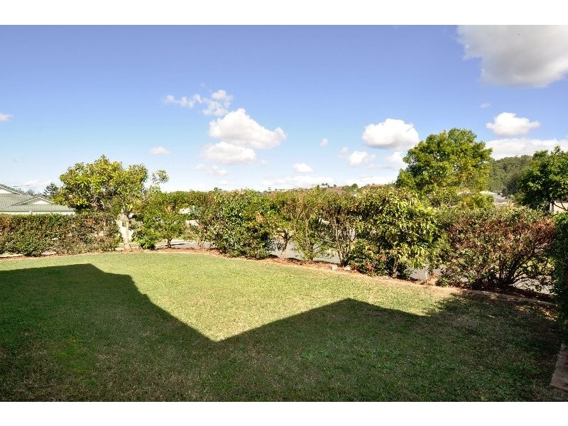 1 Harwood Place, Maudsland QLD 4210