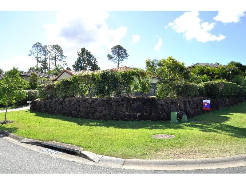 1 Harwood Place, Maudsland QLD 4210