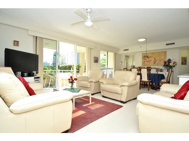 5/59 Pacific Street, Main Beach QLD 4217