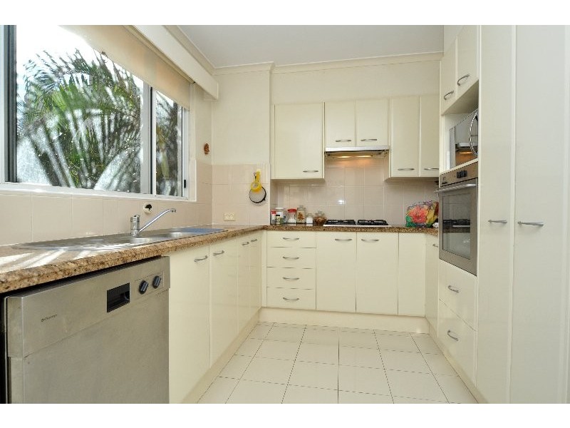 5/59 Pacific Street, Main Beach QLD 4217