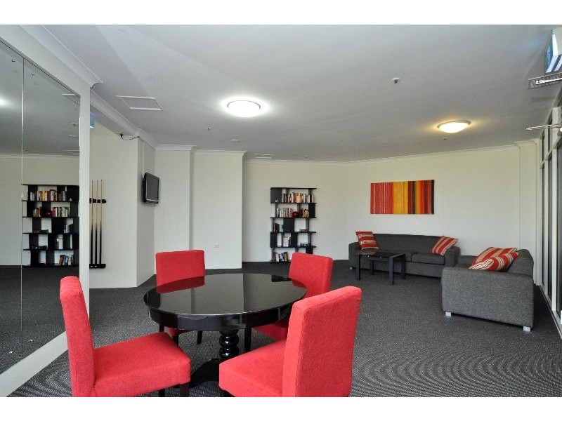 5/59 Pacific Street, Main Beach QLD 4217