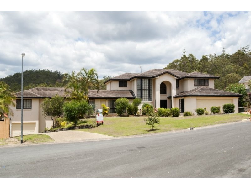 5 Roche Court, Oxenford QLD 4210