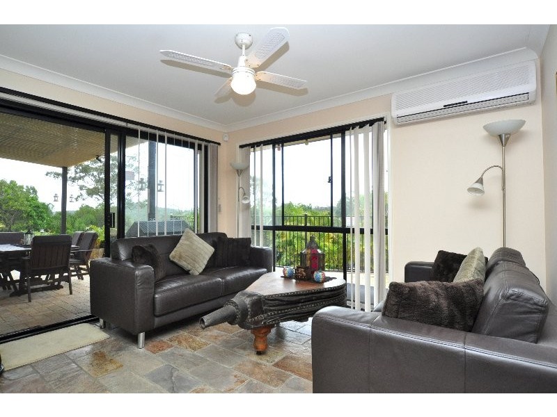 5 Roche Court, Oxenford QLD 4210