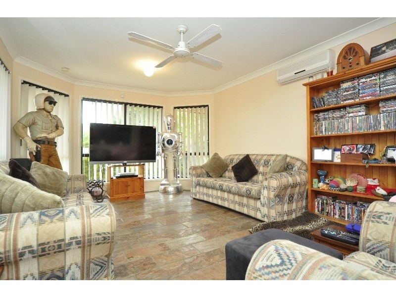 5 Roche Court, Oxenford QLD 4210