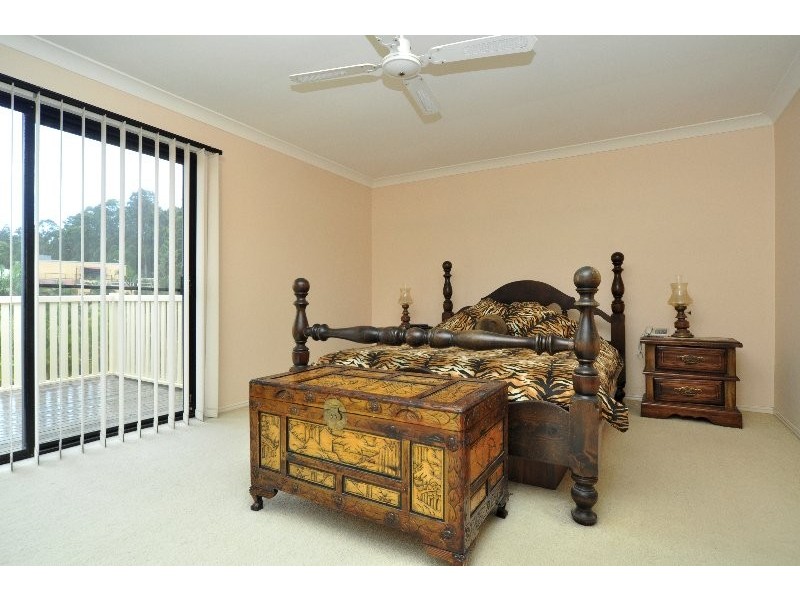 5 Roche Court, Oxenford QLD 4210