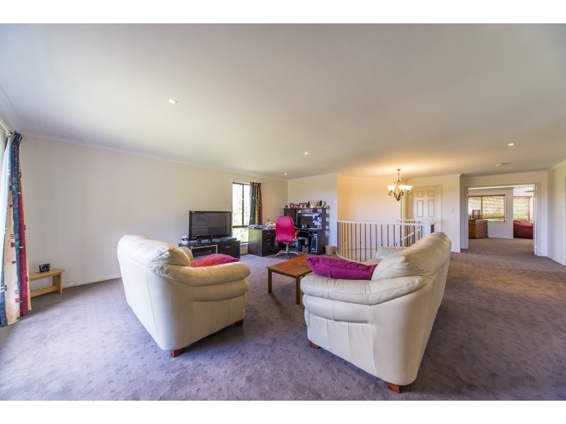 14 Saville Road, Upper Coomera QLD 4209