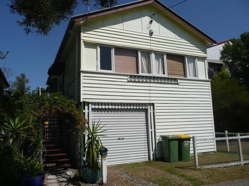 12 Norman Street, Southport QLD 4215