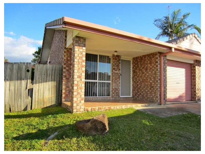 1/12 Calvary Court, Labrador QLD 4215