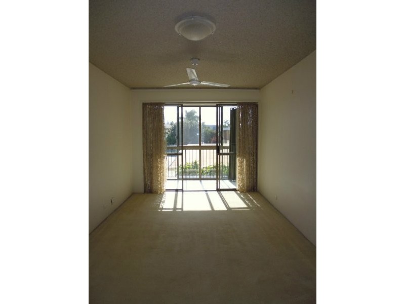4/540 Marine Parade, Biggera Waters QLD 4216