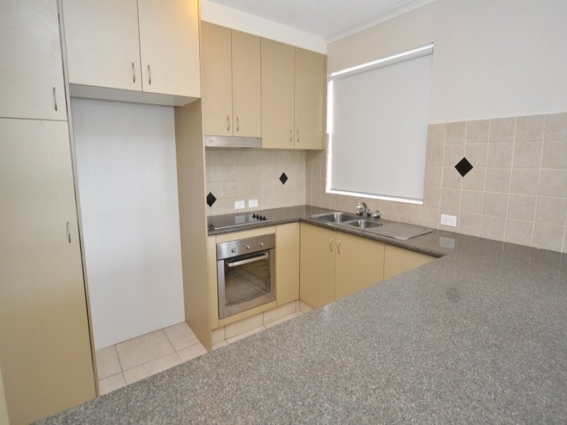 36/490 Marine Parade, Biggera Waters QLD 4216