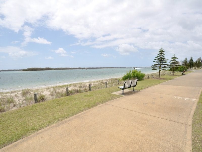 36/490 Marine Parade, Biggera Waters QLD 4216