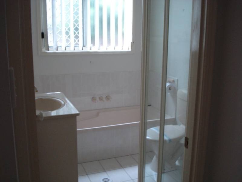 11 Mole Avenue, Southport QLD 4215