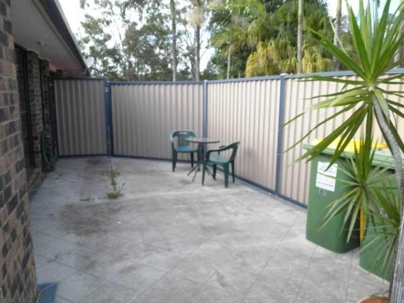 1/70 Botanical Drive, Labrador QLD 4215