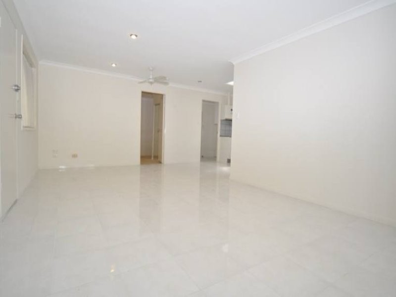 1/108 Oxley Drive, Paradise Point QLD 4216
