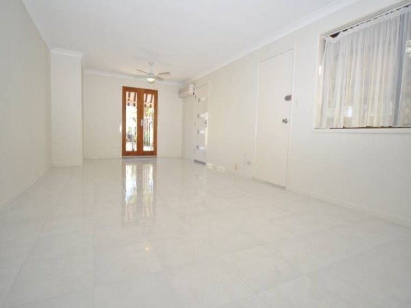 1/108 Oxley Drive, Paradise Point QLD 4216